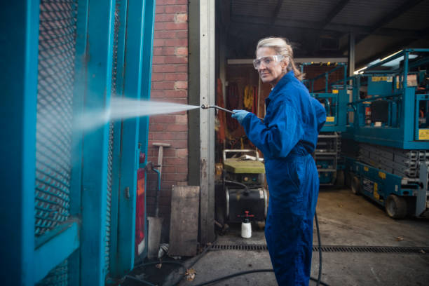 Best Graffiti Removal Services in Robbins, NC